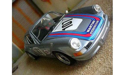 Porsche 911 RS 1/18 Universal Hobbies 2.7 martini diecast model cars