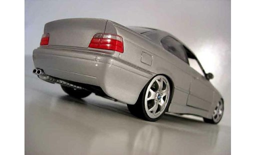 Bmw X5 E36 1/18 Ut Models coupe grey jantes bmw x5 diecast model cars