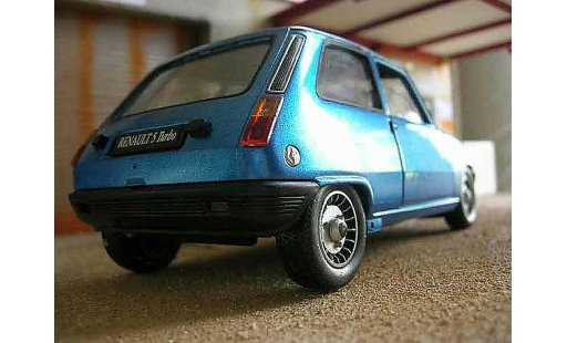 Renault 5 Alpine 1/18 Solido turbo diecast model cars