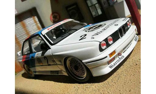 Bmw M3 coupe 1/18 Minichamps DTM E30 warsteiner diecast model cars