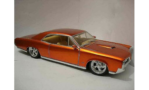 Pontiac GTO 1966 1/18 Jada Toys  diecast model cars
