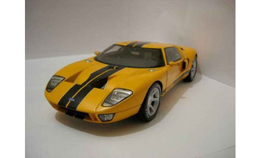 Ford GT Concept 1/18 Beanstalk Group yellow diecast model cars