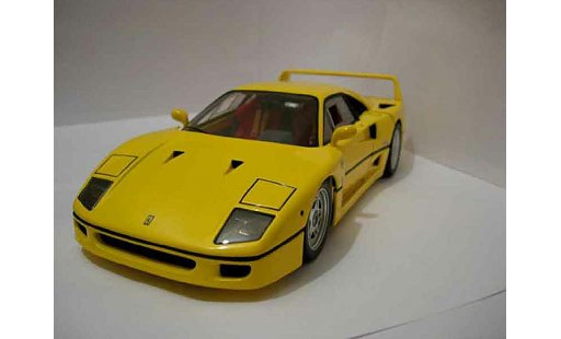 Ferrari F40 Coupe 1/18 Hot Wheels Elite yellow diecast model cars