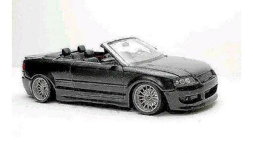 Audi A4 cabriolet 1/18 Welly v6 3l german look black diecast model cars