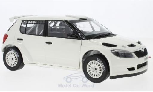 Diecast model cars Skoda Fabia S2000 II FL white 2010 with Gravel Wheels 1/18 Abrex