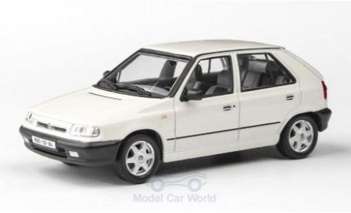 Diecast model cars Skoda Felicia 1.3 GLXi white 1994 1/43 Abrex