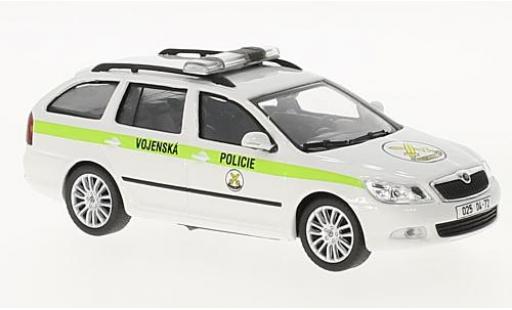 Diecast model cars Skoda Octavia Combi II FL Vojenska Policie (CZ) 2008 1/43 Abrex