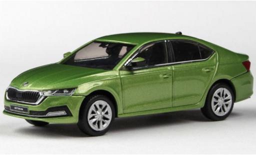 Diecast model cars Skoda Octavia Base IV metallic green 2020 1/43 Abrex