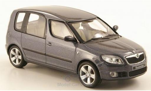 Diecast model cars Skoda Roomster Base metallic grey 2006 1/43 Abrex
