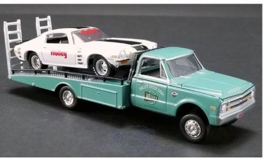 Diecast model cars Chevrolet C-30 plateau Z/28 white/green Holley 1971 with C-30 Ramp Truck 1/64 ACME