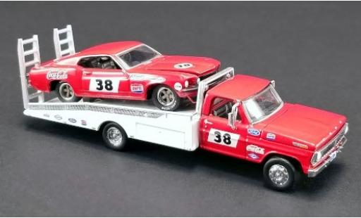 Diecast model cars Ford Mustang Trans Am No.38 Allan Moffat Racing - 1969 avec F-350 Ramp Truck A.Moffat 1/64 ACME