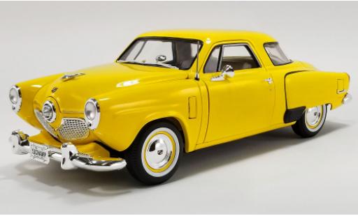 Diecast model cars Studebaker Champion 1951 yellow 1/18 ACME