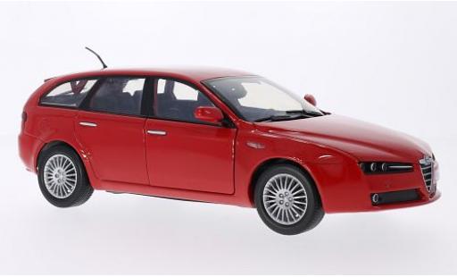 Diecast model cars Alfa Romeo 159 sportwagon SW red 1/18 Motormax