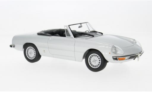Diecast model cars Alfa Romeo Spider Duetto 2000 Spider grey 1973 1/18 Norev