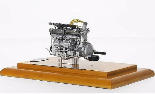 Alfa Romeo 8C 2900 b mm roadster 1/18 CMC Motoraggregat 1938 diecast model cars