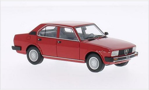 Alfa Romeo Alfetta 2000 1/43 Neo red 1980 diecast model cars