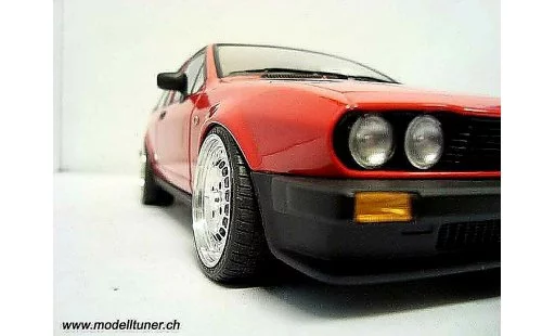 Alfa Romeo Alfetta gtv 2.0 1/18 Autoart V alfetta 1980 diecast model cars