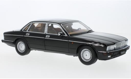 Diecast model cars Jaguar XJ6 XJ40 6 (40) black 1/18 Almost Real