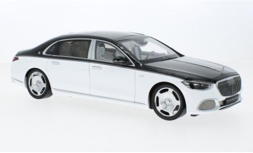 Diecast model cars Mercedes CLA Base Maybach S-classe black/white 2021 1/18 Almost Real