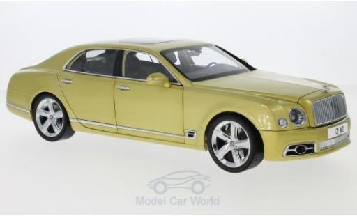 Diecast model cars Bentley Mulsanne Speed gold 2017 1/18 Almost Real