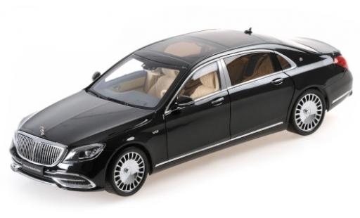 Diecast model cars Mercedes CLA Base Maybach Classe S black 2019 1/18 Almost Real
