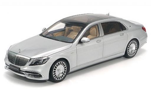 Diecast model cars Mercedes CLA Base Maybach Classe S grey 2019 1/43 Almost Real