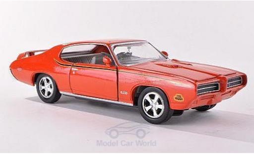 Diecast model cars Pontiac GTO The Judge orange 1969 1/24 Motormax