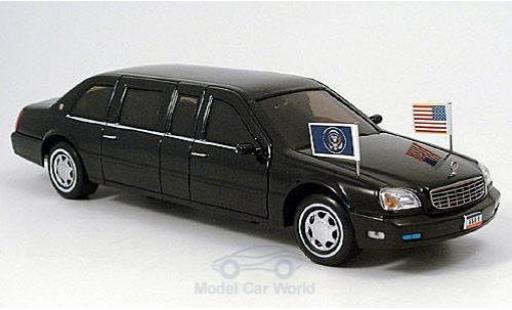 Diecast model cars Cadillac Deville Limousine Presidential 2001 US-Standarten liegen bei 1/24 Yat Ming