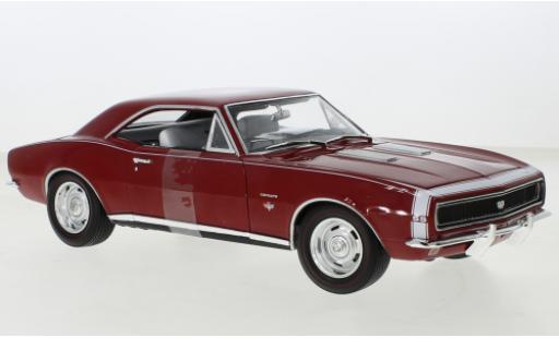 Diecast model cars Chevrolet Camaro SS /RS red 1967 1/18 Auto World
