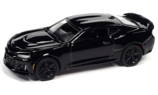 Diecast model cars Chevrolet Camaro ZL1 black 2019 1/64 Auto World