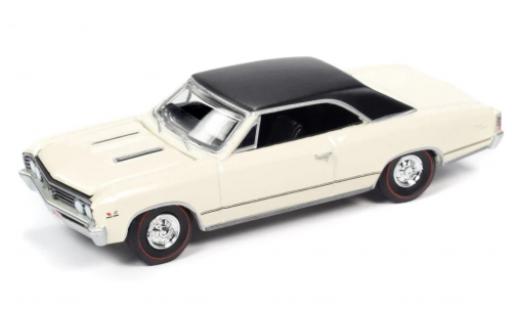 Diecast model cars Chevrolet Chevelle SS beige /black 1967 1/64 Auto World