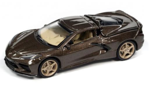 Diecast model cars Chevrolet Corvette Stingray (C8) metallise brun 2020 1/64 Auto World