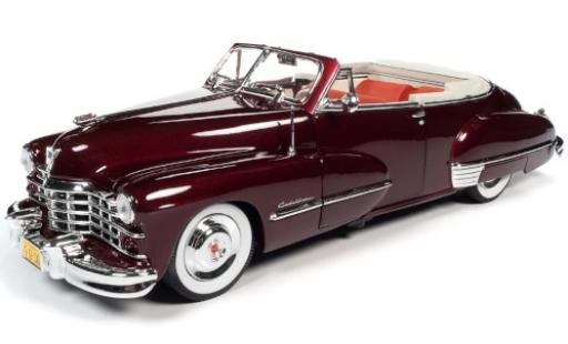 Diecast model cars Cadillac Series 62 Convertible red 1947 1/18 Auto World