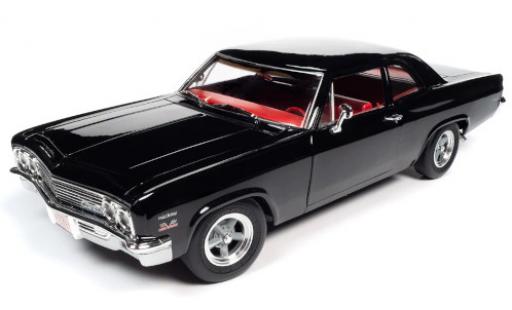 Diecast model cars Chevrolet Biscayne Sedan black 1966 1/18 Auto World