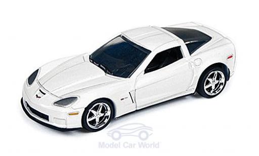 Diecast model cars Chevrolet Corvette Z06 (C6) white 2012 1/64 Auto World