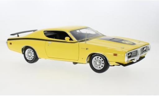 Diecast model cars Dodge Charger Super Bee yellow 1971 1/18 Auto World