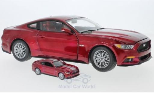 Diecast model cars Ford Mustang GT metallic red/grey 2017 plus Modell in 1/64 Auto World