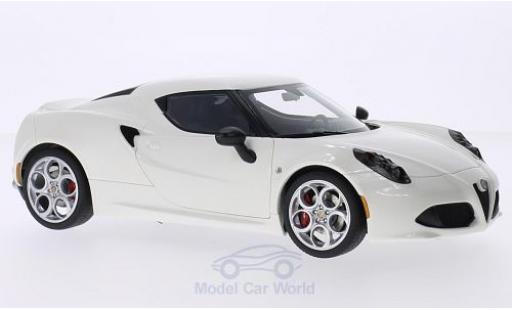 Diecast model cars Alfa Romeo 4C coupe metallic white 2013 1/18 AUTOart