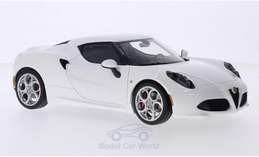 Diecast model cars Alfa Romeo 4C coupe white 2013 1/18 AUTOart