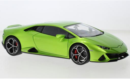 Diecast model cars Lamborghini Huracan Evo metallise green 2019 1/18 AUTOart