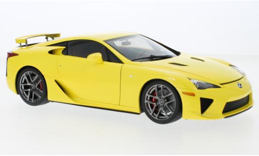 Diecast model cars Lexus LFA Base metallise yellow 2010 1/18 AUTOart