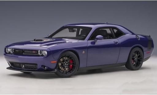 Diecast model cars Dodge Challenger Scat Pack 392 HEMI Shaker metallic purple/matt-black 1/18 AUTOart