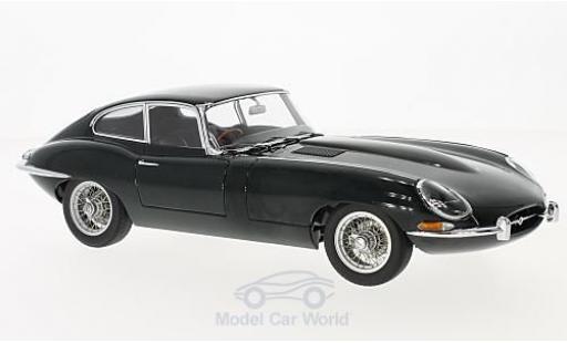 Diecast model cars Jaguar E-Type Coupe Series I 3.8 green 1961 1/18 AUTOart