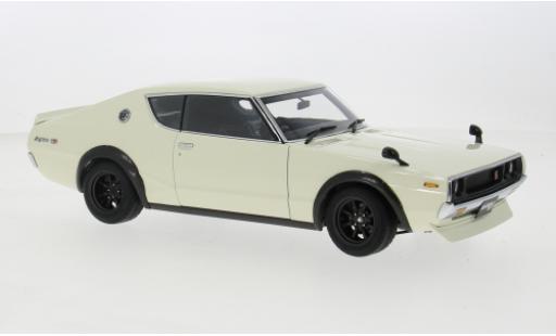 Diecast model cars Nissan Skyline 2000 GT-R (KPGC110) white 1/18 AUTOart