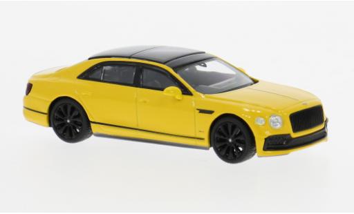 Diecast model cars Bentley Flying Spur berline yellow 2023 1/64 Mini GT