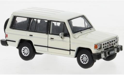 Diecast model cars Mitsubishi Pajero MK1 beige clair 1983 1/64 BM Creations