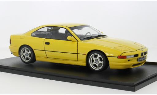 Diecast model cars Bmw 850 csi (E31) yellow 1/18 Solido