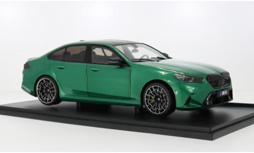 Diecast model cars Bmw M5 berline (G90) green 2025 1/18 Solido