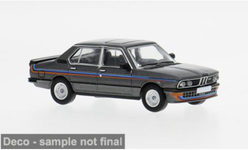 Diecast model cars Bmw M535 berline i (E12) grey/Dekor 1980 1/87 PCX87