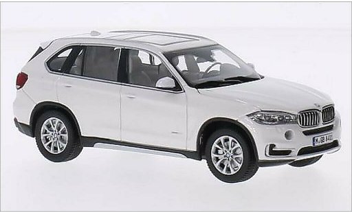 Bmw X5 F15 1/43 Paragon metallic white diecast model cars